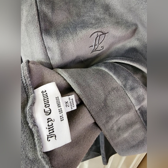 Juicy Couture Wide-Leg Velour Pant - Picture 2 of 2